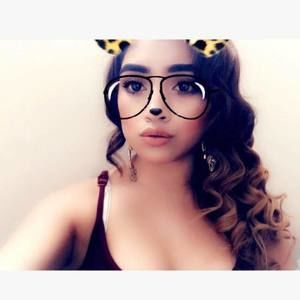 Meet your Posher, Rocio